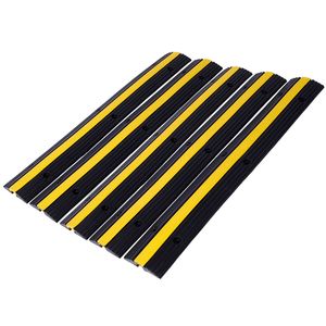 Paquete de 2 Protectores de Cables, Rampas Reductoras de Velocidad de Goma para Asfalto y Concreto, 1 Canal, Capacidad de Carga de 6600 Libras, 12 Pernos con Púas - Product Image 1