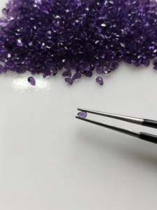 Ametyste africaine naturelle violette 3x2MM taille poire, pierre précieuse de qualité supérieure pour la fabrication de bijoux - Product Image 2