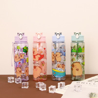 Bouteille d'eau en plastique avec paille pour enfants, motif capybara mignon, avec cordon, portable, pour étudiants et activités de plein air