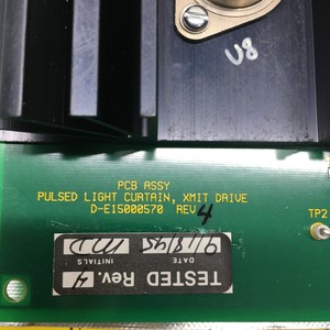 VARIAN D-E14000570 PULSED LIGHT CURTAIN XMIT DRIVE - Equipo y piezas de semiconductores de confianza de la marca global Legacy - Product Image 3