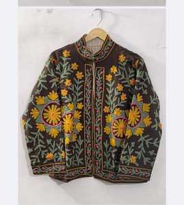 Chaqueta de Mujer Bordada en Algodón Suzani, Hecha a Mano, Ropa de Boutique para Festivales, Fabricante, Exportación, Venta al Por Mayor - Product Image 1