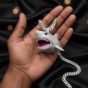 Pendentif Visage de Requin Moissanite VVS Iced Out pour Fête Hip Hop avec Formes d'Animaux en Argent 925 pour Bijoux Fins, Pendentifs et Breloques - Product Image 4