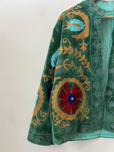 Veste Bohème en Velours Brodé Floral et Coton Écologique à Manches Longues et Col Rond Grande Taille pour Femme – Vêtement d'extérieur Décontracté Hiver - Product Image 3