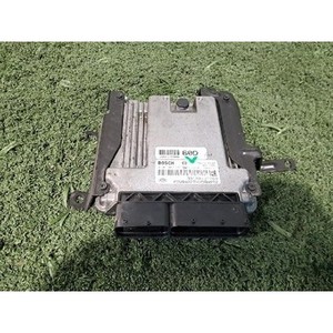 ECUs y Módulos de Computación Usados para Carnaval 391002F060 - Product Image 1