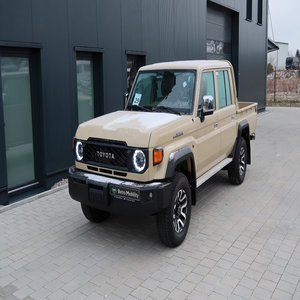 Toyota Land Cruiser GDJ79 Doble Cabina 2.8L Diésel 4x4, Camioneta Todoterreno de Alto Rendimiento con Equipamiento Completo - Product Image 1