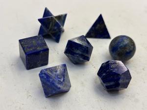 Ensemble de formes géométriques en Lapis Lazuli naturel 2025 mm, formes de cristaux géométriques polies, géométrie sacrée, spirituel/décoratif pour la maison - Product Image 4