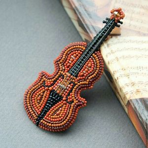 Pendientes de Clip con Cuentas Personalizados, Hechos a Mano, con Diseño de Violín, en Naranja y Negro, Regalo para Amantes de la Música, para Mujer - Product Image 1