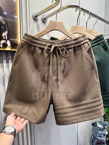 Shorts de sport décontractés haut de gamme pour hommes, en tissu peigné tricoté à la main, taille mi-haute élastique, couleur unie, style pantalon de survêtement américain - Product Image 2