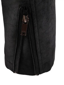 Veste en cuir pour homme avec un savoir-faire raffiné et une finition lisse et confortable - Product Image 5