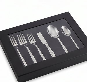 Juego de cubiertos clásico con acabado plateado y diseño de mango de bambú, apto para lavavajillas, ideal para decoración de mesas de boda. - Product Image 6