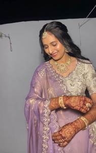 Conjunto de Lehenga Choli con Dupatta, Bordado con Hilos de Chinon y Lentejuelas - Product Image 5