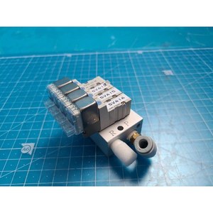 Válvula Solenoide de 3 Puertos SMC SYJ314M-5LZ-X86 SYJ314M-5LZ-X85, Usada, Piezas de Equipos Semiconductores Legacy - Product Image 5