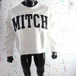 Sudadera MITCH ASH GREY con cuello alto, 100% algodón, con apliques bordados en NEGRO, cuello ancho, hilos finos. - Product Image 1