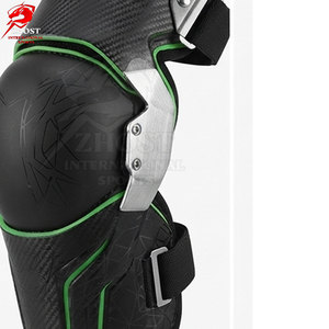Protectores de Piernas Deportivos con Logotipo Personalizado, Diseñados con Acolchado Premium, Movimiento Flexible y Sistema de Ajuste Seguro - Product Image 6