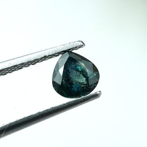 Pierre précieuse saphir bleu vert naturel, couleur bleu vert, forme de cœur, 0.84 carats, 5.5x5.5x3.5 MM, pour la fabrication de bijoux - Product Image 3