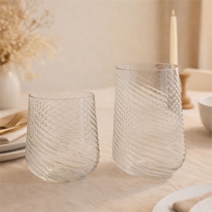 Copas de Vino sin Tallo de Plástico de Alta Calidad con Diseño en Espiral para Fiestas, Restaurantes y Bares - Product Image 5