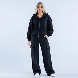 Sudadera con capucha negra de alta calidad para mujer, con cremallera, mezcla de algodón suave premium, a la moda para invierno, cómoda, elegante, para uso diario. - Product Image 6