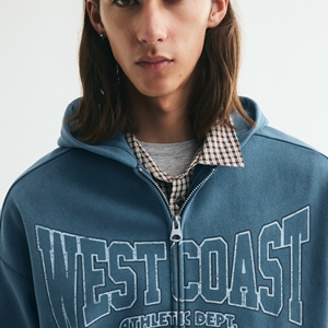 เสื้อสเวตเชิ้ตปักลายขนาดใหญ่พิเศษ ผ้าฝ้าย 100% สำหรับฤดูหนาว ขายส่งพร้อมโลโก้สำหรับแบรนด์แฟชั่น ผลิตภัณฑ์ผ้าฟลีซหนานุ่ม ผลิตจำนวนมาก - Product Image 6