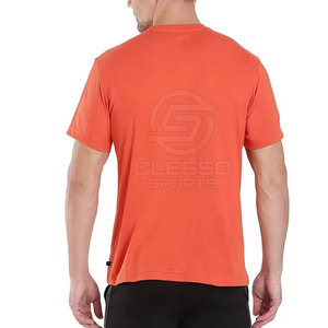 T-shirts décontractés pour hommes légers et de haute qualité, avec tissu doux, coupe confortable et look tendance prêt pour la rue - Product Image 3