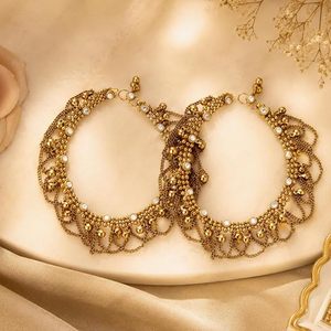 Chevillères tendance pour femmes en alliage de cuivre plaqué or, motif floral, pampilles, imitation perle, zircon, style bohème, bijoux de pied pour mariage - Product Image 3