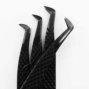 Pinzas para Pestañas RMI con Punta de Fibra de Color Negro Plasma, Pinzas para Volumen de Pestañas Plasma Blue - Product Image 4