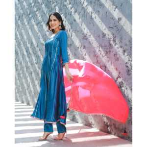 Conjunto de Traje Nora Azul XS de Satén con Detalles en Gota - Product Image 1