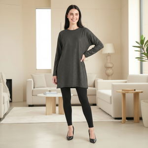 Chemisier gris à manches longues pour femme Elya en soie de lait, coupe ample, taille unique, haut décontracté, respirant et léger, jusqu'à 3XL, vente en gros - Product Image 1