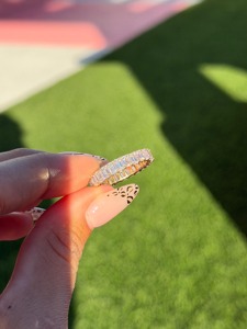 แหวนเพชรเพาะเลี้ยงในห้องปฏิบัติการทรงเอเมอรัลด์ 3.50 กะรัต – แหวนแต่งงานหรือแหวนซ้อนกันได้ทอง 14K - Product Image 1