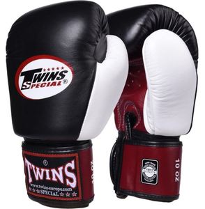 Gants de boxe personnalisés de haute qualité en cuir pour l'entraînement, le kickboxing, le Muay Thai et la salle de sport - Product Image 3