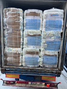 ÉCHANTILLON GRATUIT – Lot de couches pour bébés de grande usine, couches pour bébés de haute qualité en balles - Product Image 3