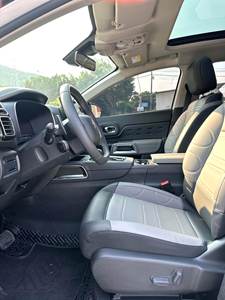 Citroën C5 Aircross 1.6THP 360THP BEYOND No More Hesitation Edition <span class=keywords><strong>2022</strong></span>, Voitures d'occasion chinoises de haute qualité à transmission automatique, Vente Flash - Product Image 3