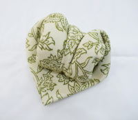 Serviette en lin et coton à motif blanc et vert classique et élégant pour l'arrangement de table, les dîners, la cuisine et la salle à manger
