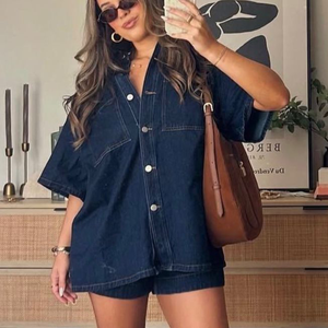 ชุดเซ็ตเสื้อแขนสั้นโอเวอร์ไซส์ผ้าเดนิมสีเข้มสำหรับผู้หญิง - Product Image 3