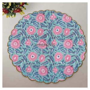 Serviette de table ronde moderne imprimée à la main 100% coton Design unique pour avion, hôtels et usage domestique EN024 - Product Image 1