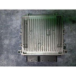 ECUs y Módulos de Computación Usados de Clase M A6421506591 - Product Image 2