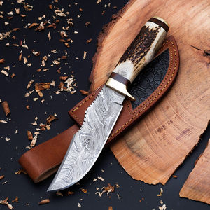 Couteau de chasse en acier Damas, lame à pointe tombante, manche en bois de cerf, étui en cuir, bord biseauté, épaisseur 0,7 mm - Product Image 3