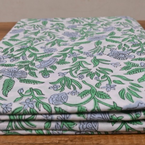 ผ้าฝ้ายพิมพ์ลายดอกไม้สีขาวเขียว น้ำหนักเบา พิมพ์ลายด้วยมือ 100% ผ้าฝ้ายลายเถาวัลย์ สำหรับชุดคุรติสเด็กผู้หญิง ขายส่ง - Product Image 6