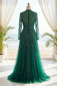 Vestido de Noche de Lujo Color Verde Esmeralda con Cuentas Hechas a Mano, Manga Larga, Cuello en V Profundo, Estilo Sirena, Vestido de Graduación, Venta al Por Mayor - Product Image 6