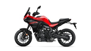 Achetez la moto de tourisme authentique Tracer 700 Sport 2026, moteur CP2 689cc, ABS, contrôle de traction, en stock, à vendre - Product Image 5