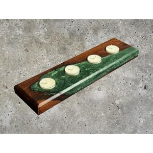 Support de bougies à quatre emplacements en bois et résine verte, fait main, pour décoration de table longue, centre de table, cadeau, vente en gros, fournisseur artisanal - Product Image 1