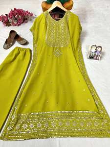 Ensemble Kaftan Georgette avec broderie miroir argentée, Salwar Kameez de créateur, tenue de fête estivale scintillante pour soirée - Product Image 6