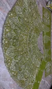 LAHENGA CHOLI DUPATTA en tissu filet papillon avec broderie de sequins, style moderne, pour soirée, longueur ras du sol, séchage rapide - Product Image 5