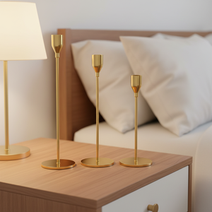Candelabros Metálicos Dorados de 20cm al por Mayor para Bodas y Festivales, Decoración Elegante para Fiestas con Portavelas - Product Image 1