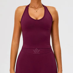 Ensemble 4 pièces de vêtements de sport pour femme : débardeur de yoga sans couture à col halter, côtelé, col en V, sans manches, extensible et respirant pour la gym et l'entraînement - Product Image 2