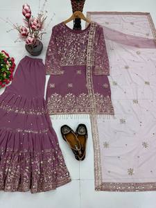 Traje Sharara de Georgette Morado Bordado con Dupatta de Tela, Ropa Tradicional India y Pakistaní para Bodas, para Mujer, Corte Midi Regular, Antiarrugas - Product Image 4