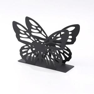 Porta Servilletas y Organizador de Pañuelos de Metal Dorado de Lujo, Diseño Floral, Moderno, Hecho a Mano, Elegante, para Mesa de Comedor y Cocina - Product Image 1