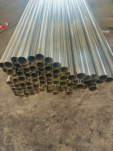 Tube rond en acier inoxydable sans soudure de haute qualité SS 304 316 410 pour applications industrielles - Product Image 4