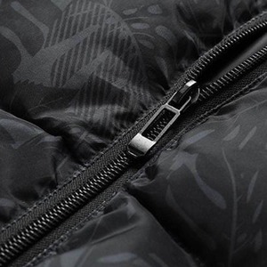 Veste matelassée légère de haute qualité RELEVO INDUSTRIES pour homme, style streetwear d'hiver, avec capuche, coupe confortable - Product Image 2