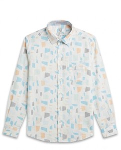 Camisa Casual con Estampado Geométrico para Hombre, Estilo Veraniego, Impresión Digital, Base Blanca con Formas Azules, Naranjas y Grises - Product Image 4