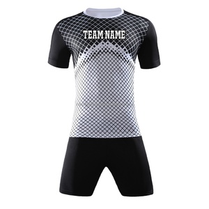 Ensemble Maillot et Short de Football Personnalisé pour Homme Adulte 2026 – 100% Polyester, Anti-humidité, Protection UV, Entraînement - Product Image 4